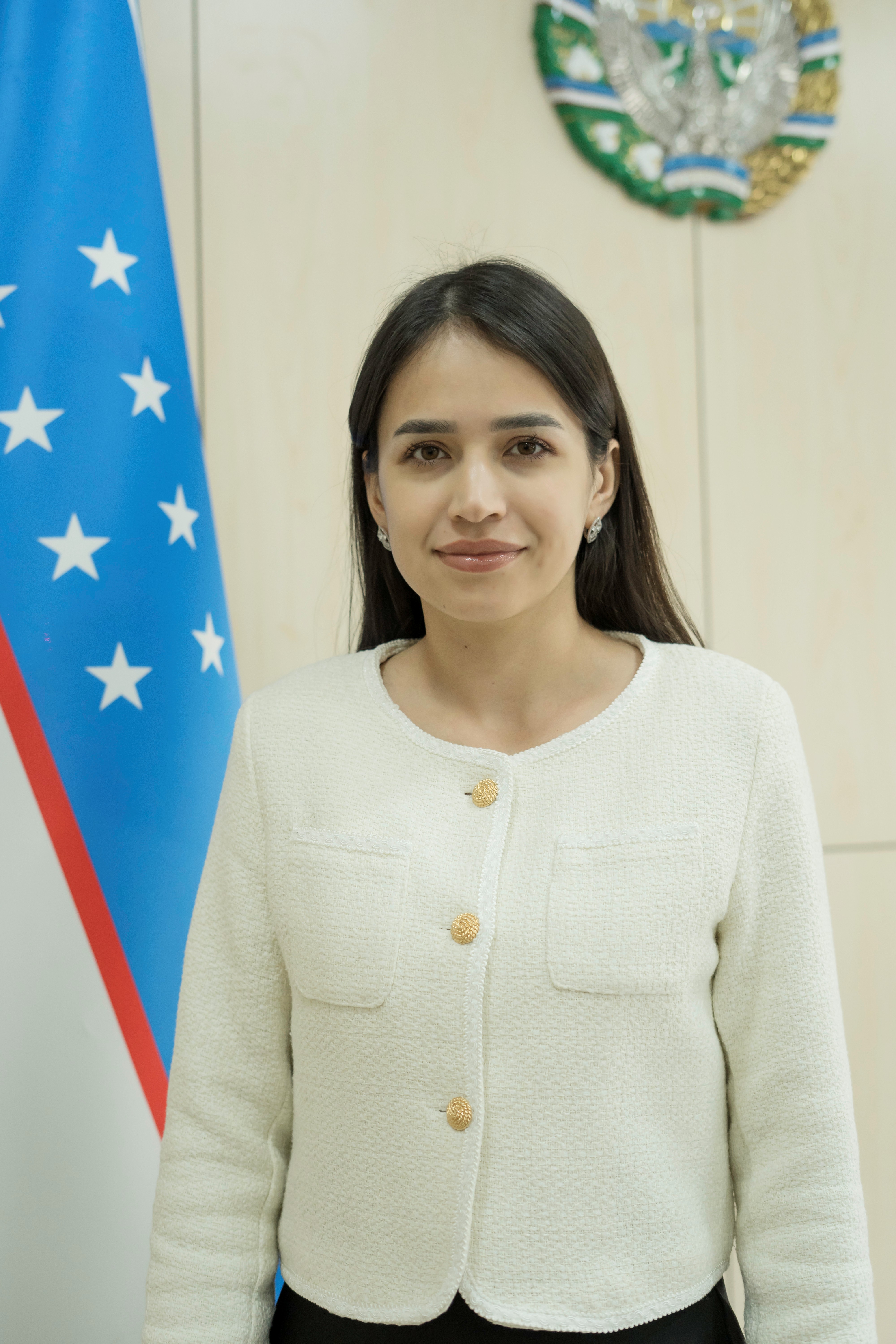 Axrorova Munavvar Farxod qizining Falsafa doktori (PhD) dissertatsiya himoyasi to‘g‘risida