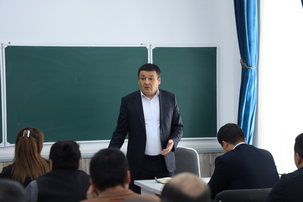 “Globallashuv sharoitida yoshlar ma’naviyati” mavzusida ilmiy-amaliy anjuman bo‘lib o‘tdi